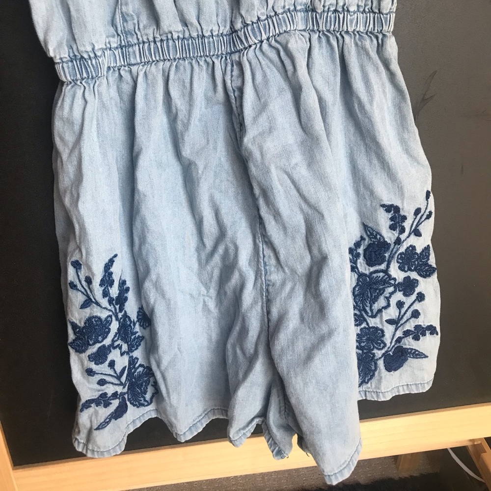 Romper - Picture 2 of 3